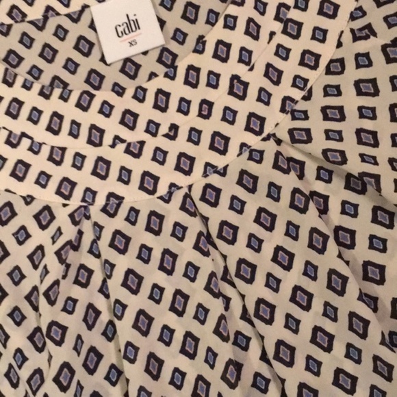 CABI TOP ❤️SALE - Picture 6 of 8